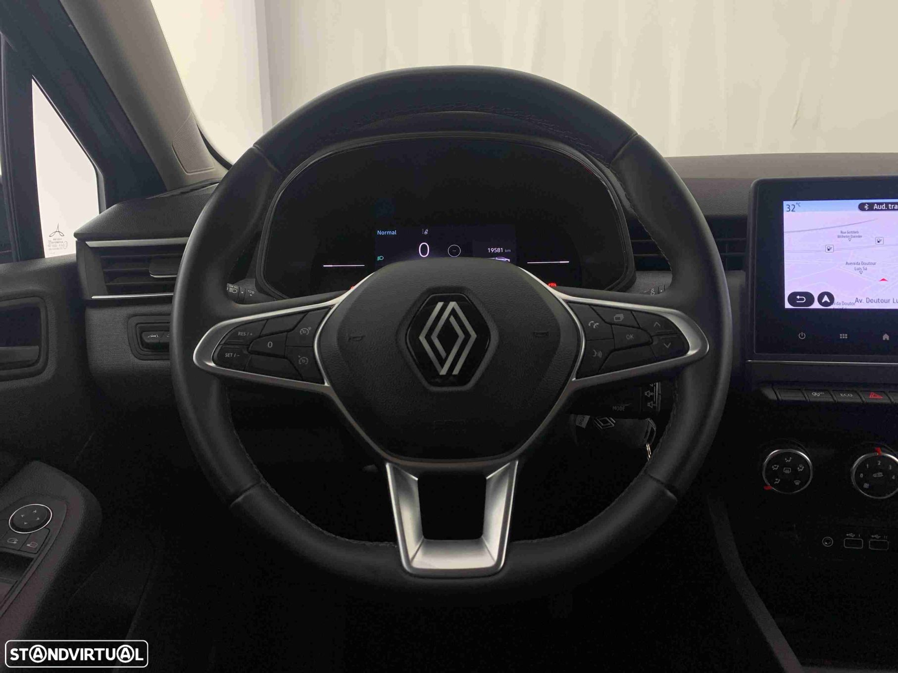 Renault Clio 1.0 TCe Evolution - 12