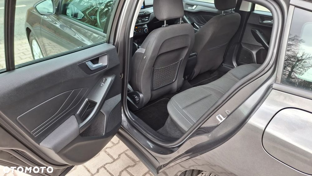 Ford Focus 1.5 EcoBlue Start-Stopp-System COOL&CONNECT - 20