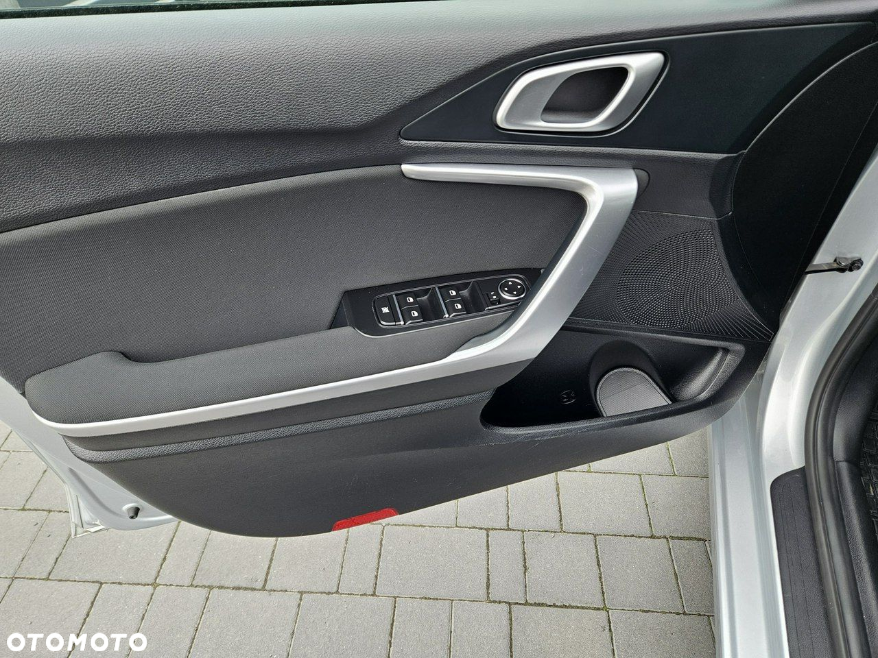 Kia Ceed - 7
