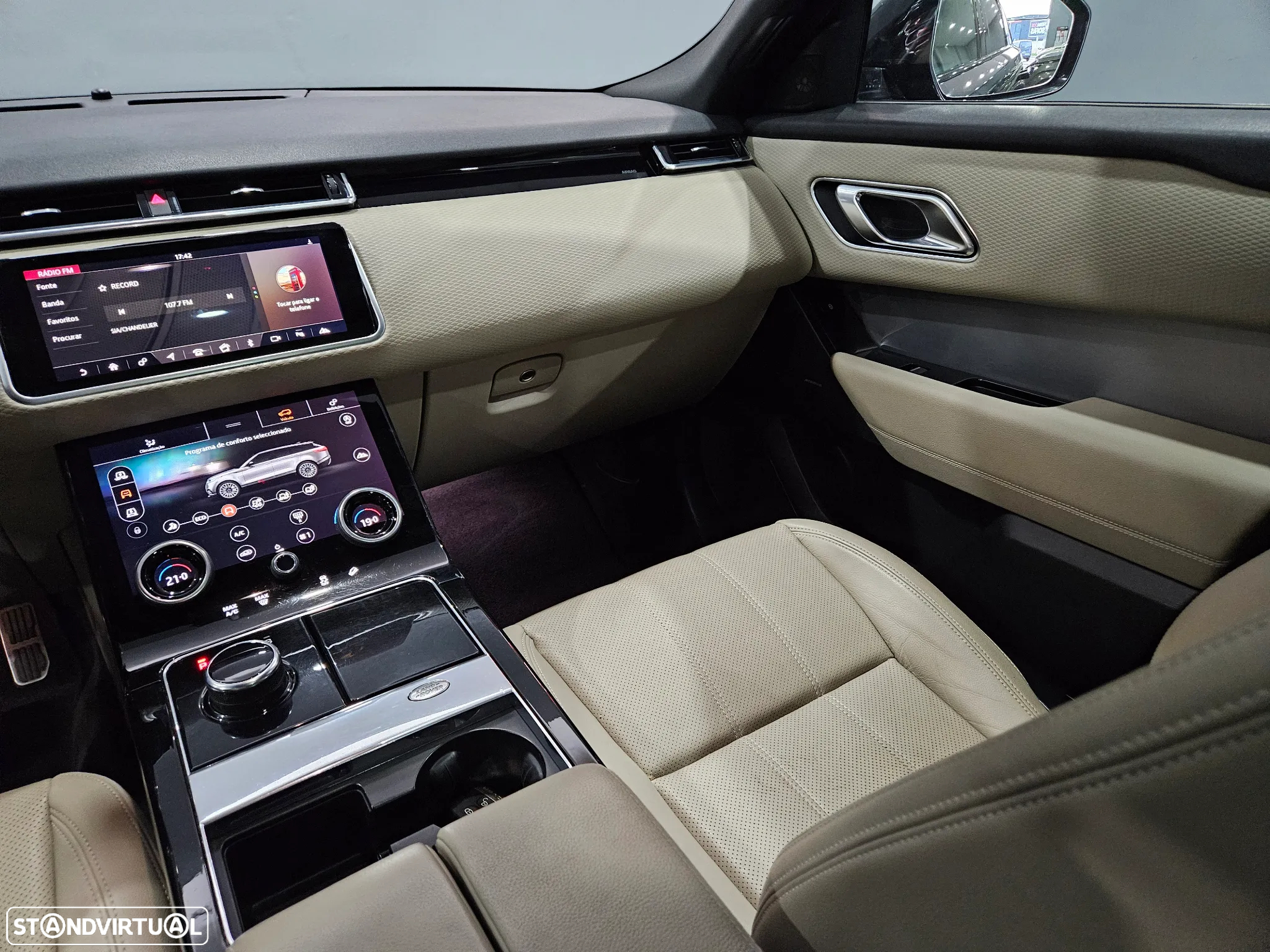 Land Rover Range Rover Velar 2.0 D R-Dynamic S - 22
