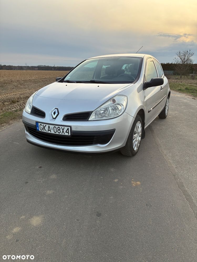 Renault Clio 1.2 16V Wind - 1