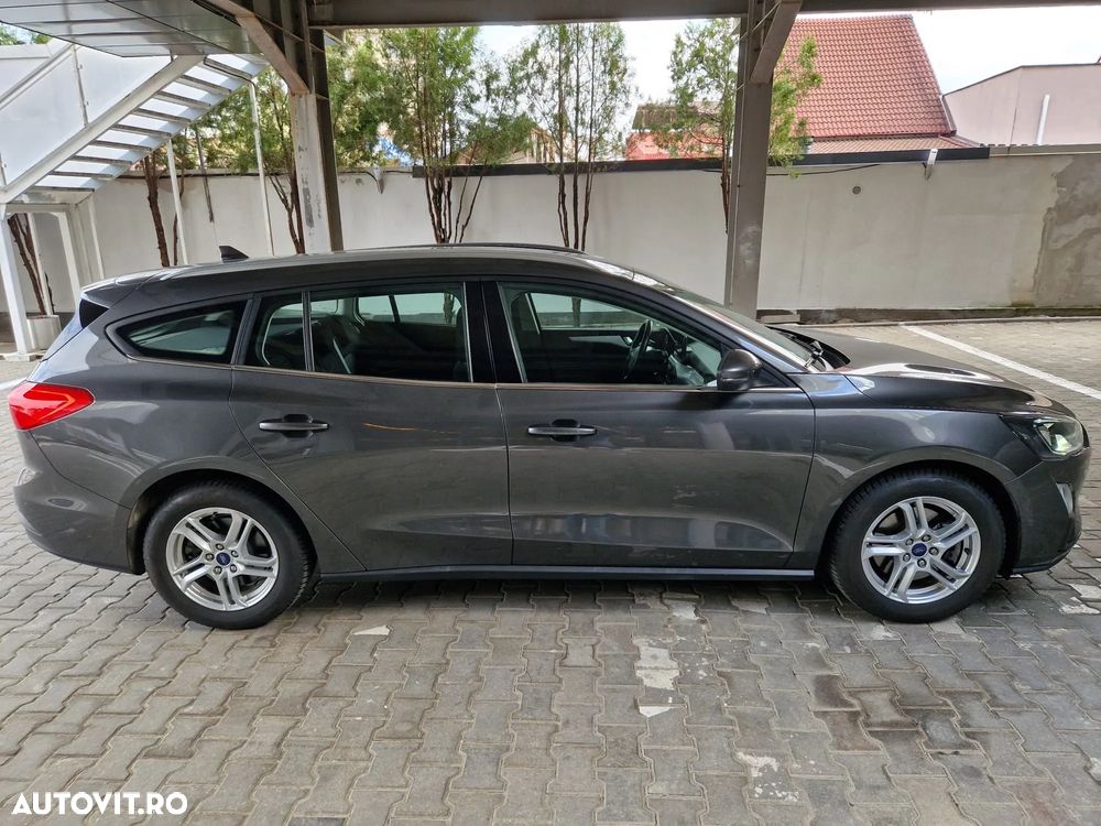 Ford Focus 1.0 EcoBoost Trend - 1