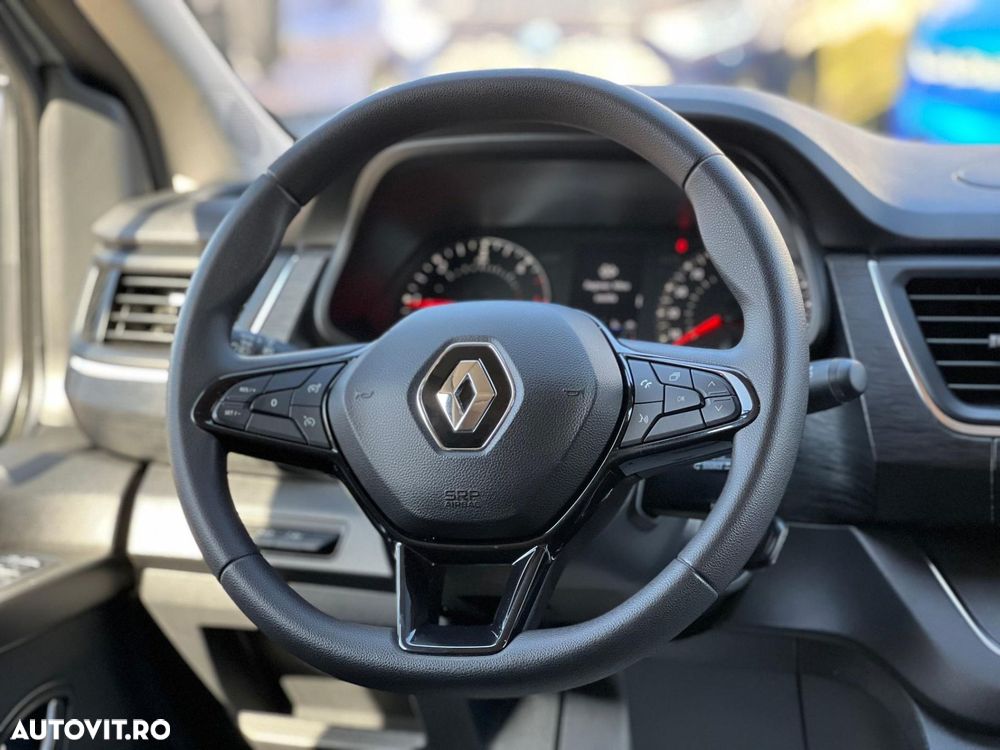 Renault Trafic - 17