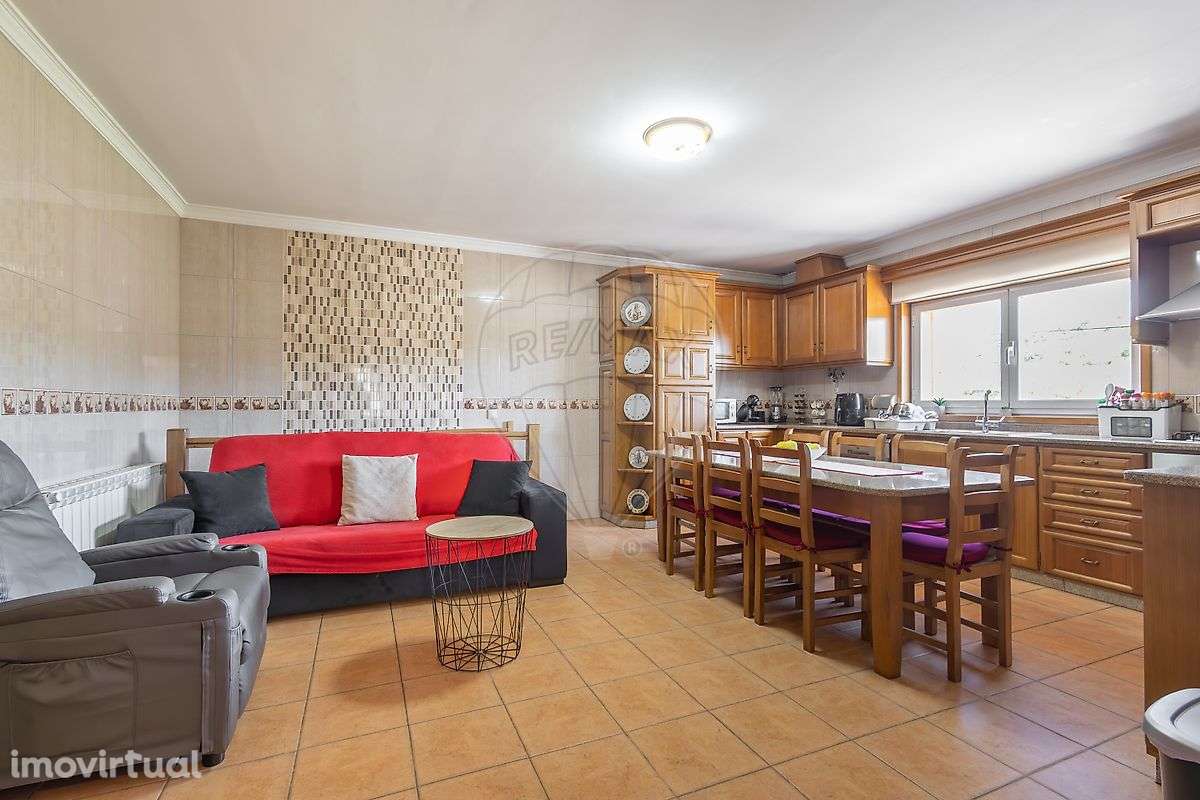 Moradia T3 para venda - Grande imagem: 2/24