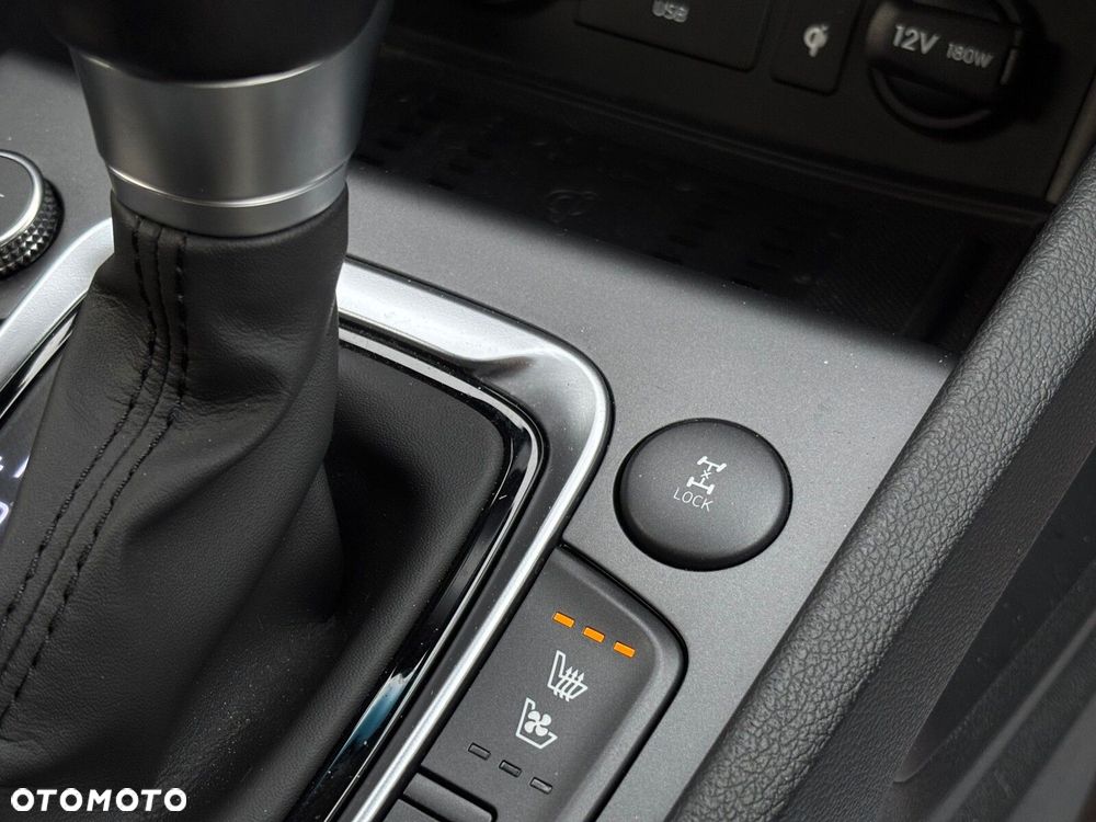 Hyundai Kona 1.6 T-GDI Premium 4WD DCT - 40