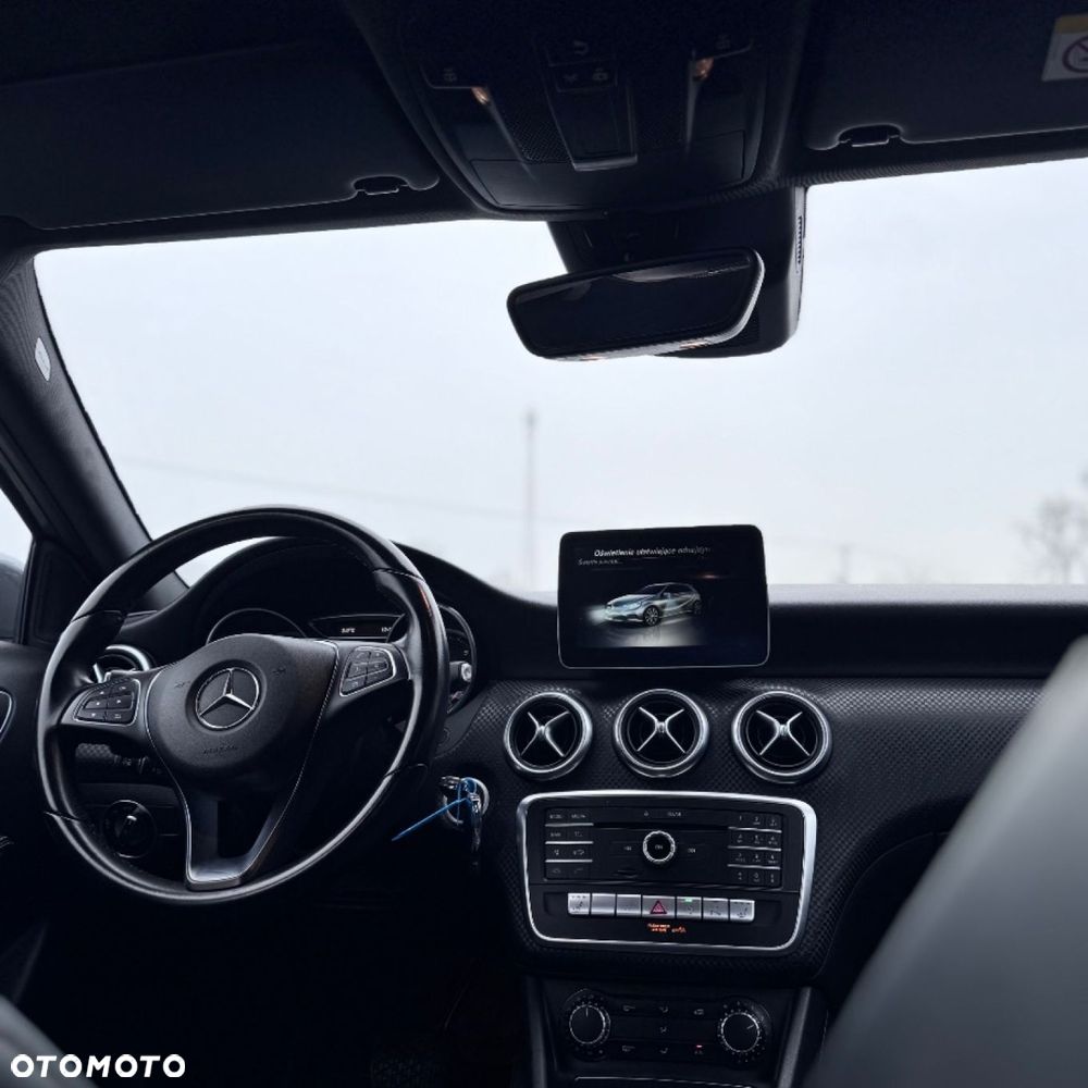 Mercedes-Benz Klasa A 180 CDI 7G-DCT AMG Line - 20