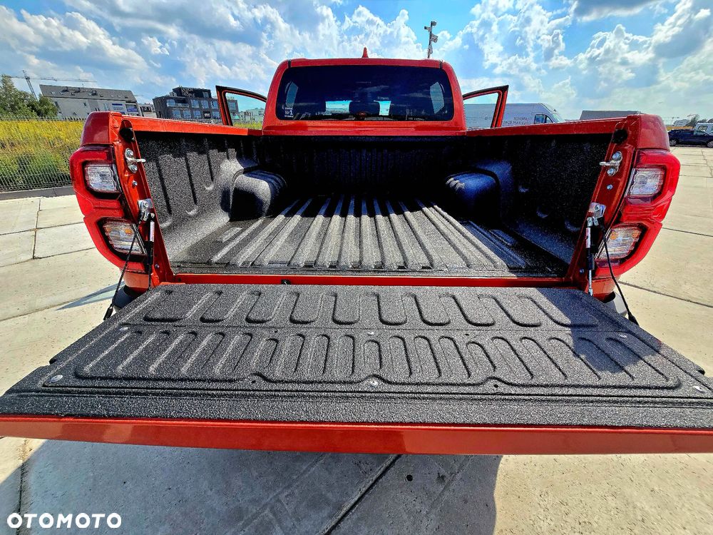 Toyota Hilux 2.8 D-4D Double Cab SR5 4x4 - 14