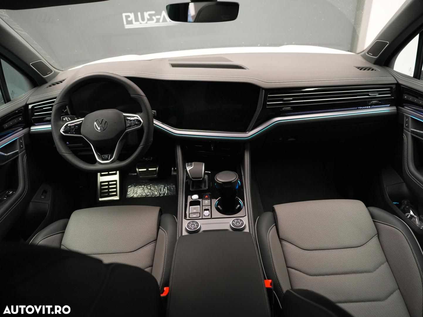 Volkswagen Touareg - 11