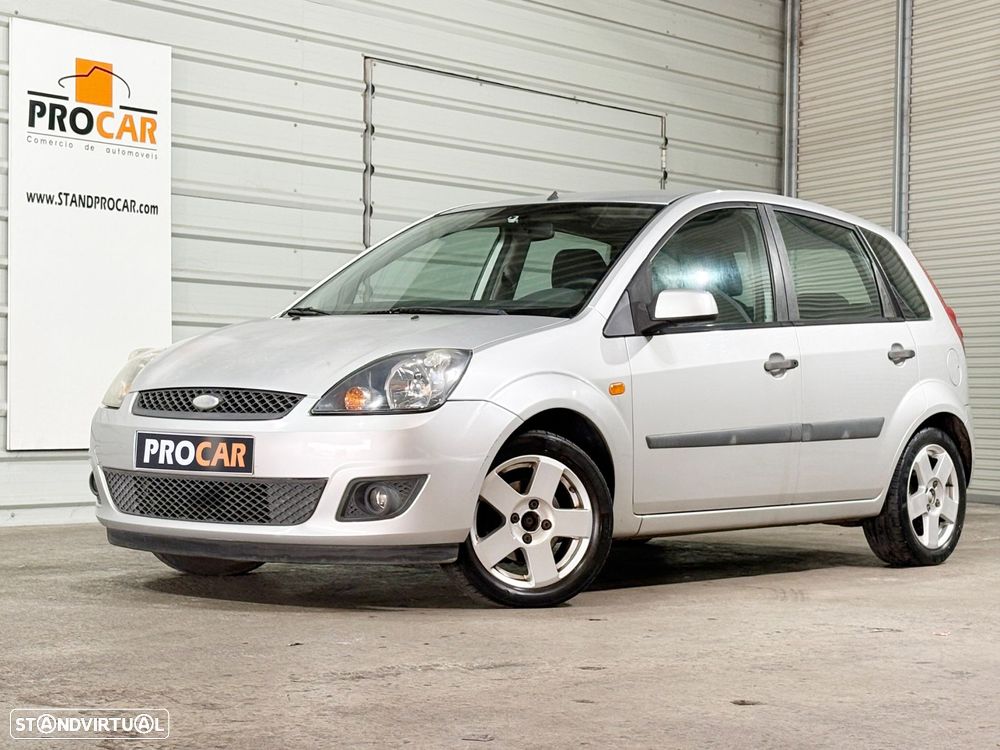 Ford Fiesta 1.25 Ambiente - 1