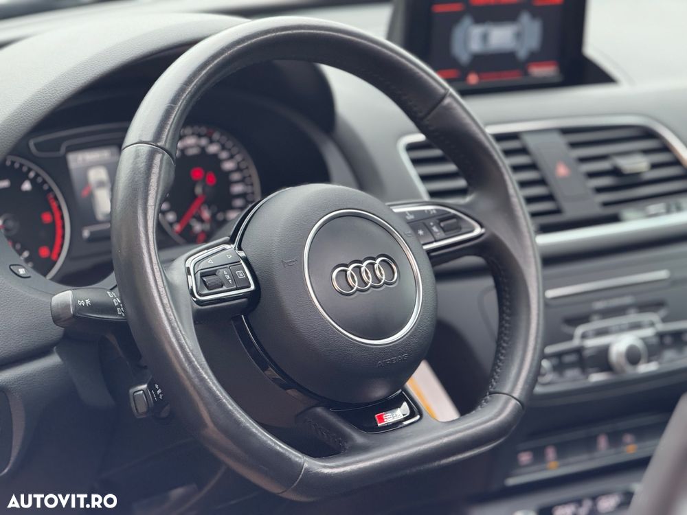 Audi Q3 2.0 TDI Quattro Stronic - 11