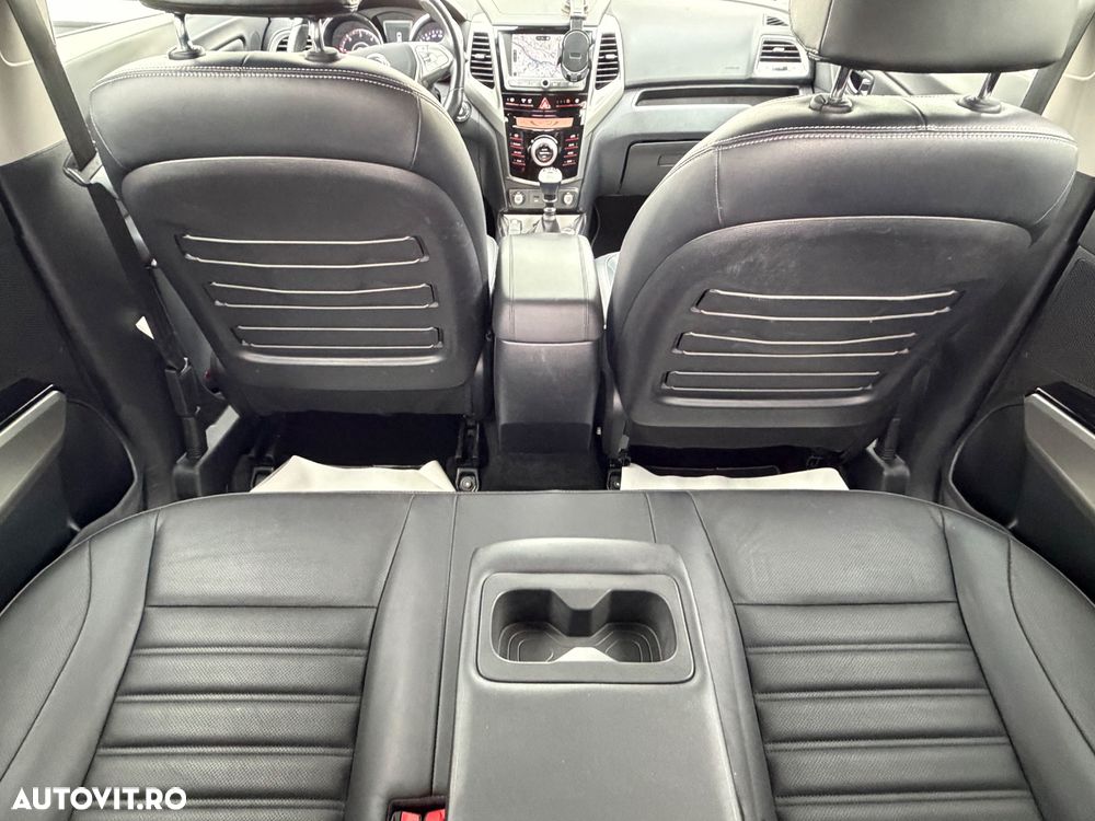 SsangYong Tivoli e-XDi 160 2WD Start/Stop Crystal - 13
