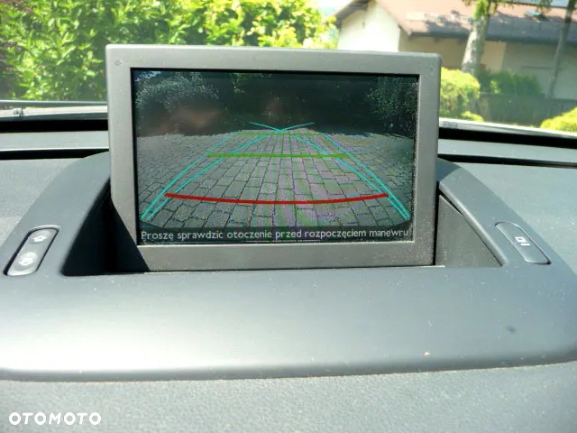 Peugeot 3008 2.0 HYbrid4 - 13