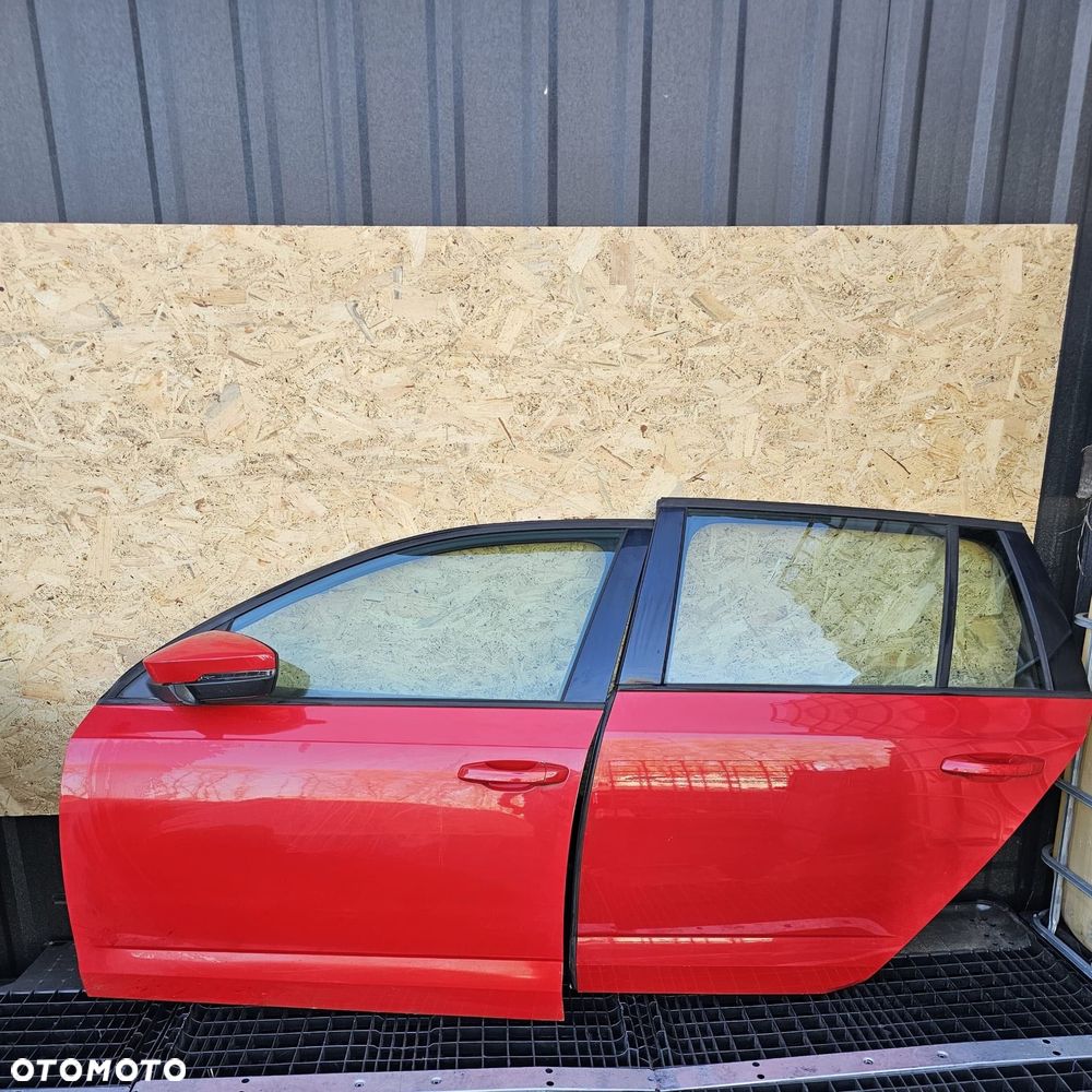 Drzwi lewe przednie Skoda octavia 3 - 1