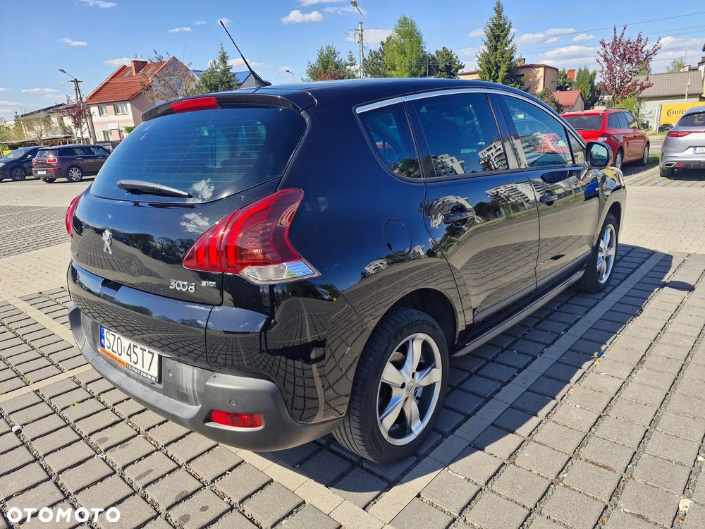 Peugeot 3008 1.6 BlueHDi Style S&S - 2