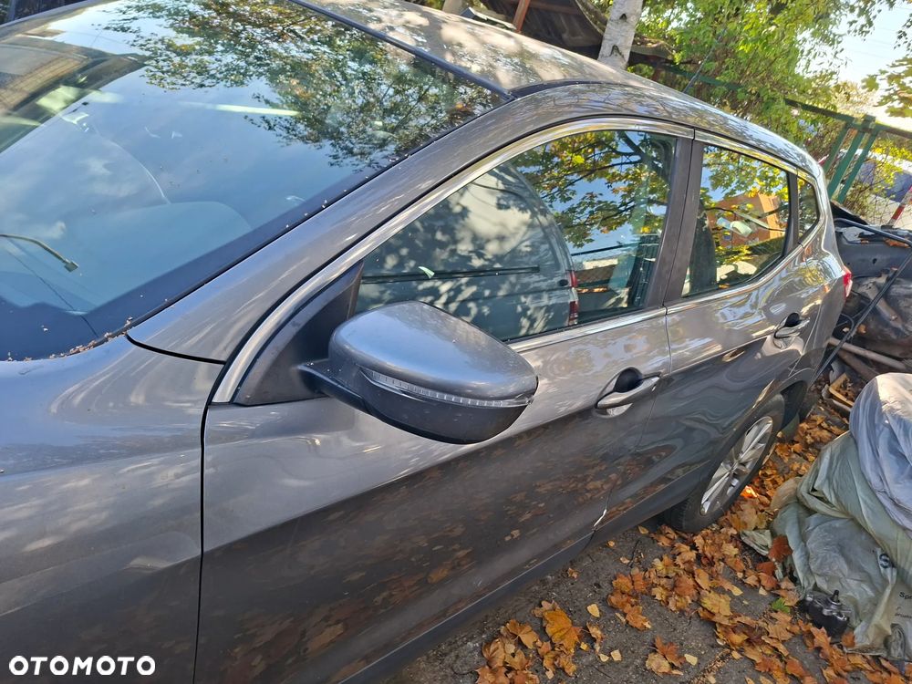 Nissan Qashqai - 7