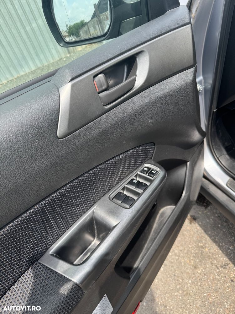 Subaru Forester 2.0D Edition - 4