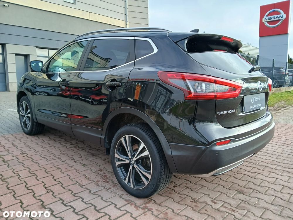 Nissan Qashqai 1.2 DIG-T N-Connecta EU6 - 3