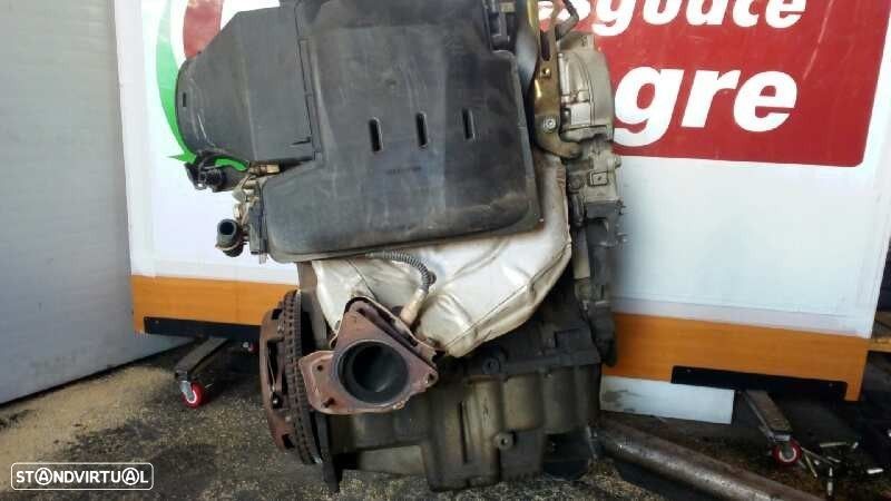 MOTOR COMPLETO RENAULT MEGANE I 2002 -K4J750 - 8