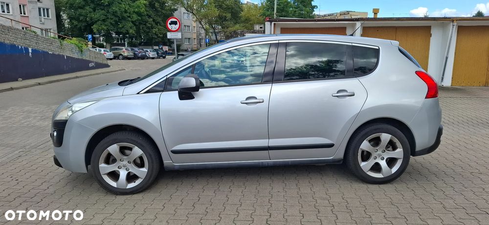 Peugeot 3008 1.6 HDi Premium - 8