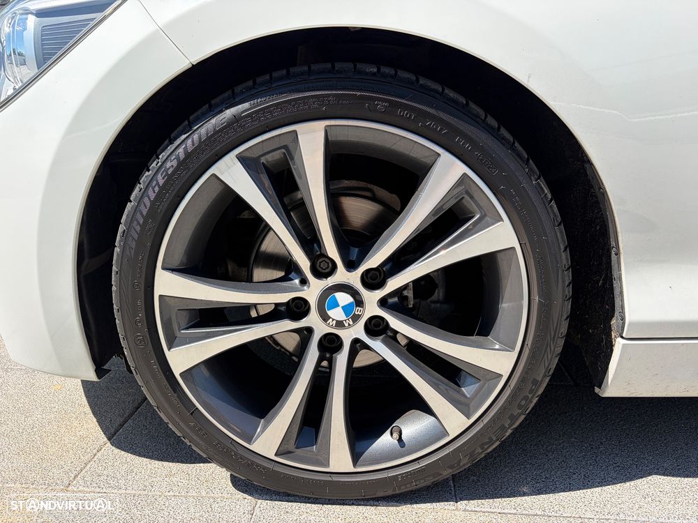 BMW 116 i Pack M - 10
