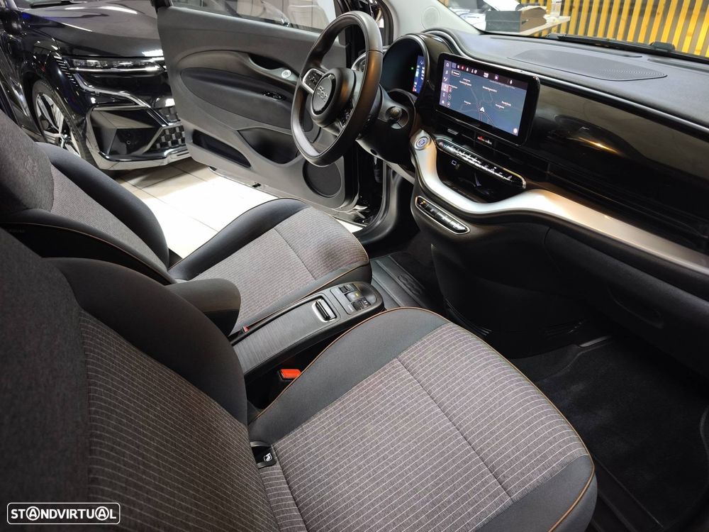 Fiat 500e C Icon - 13