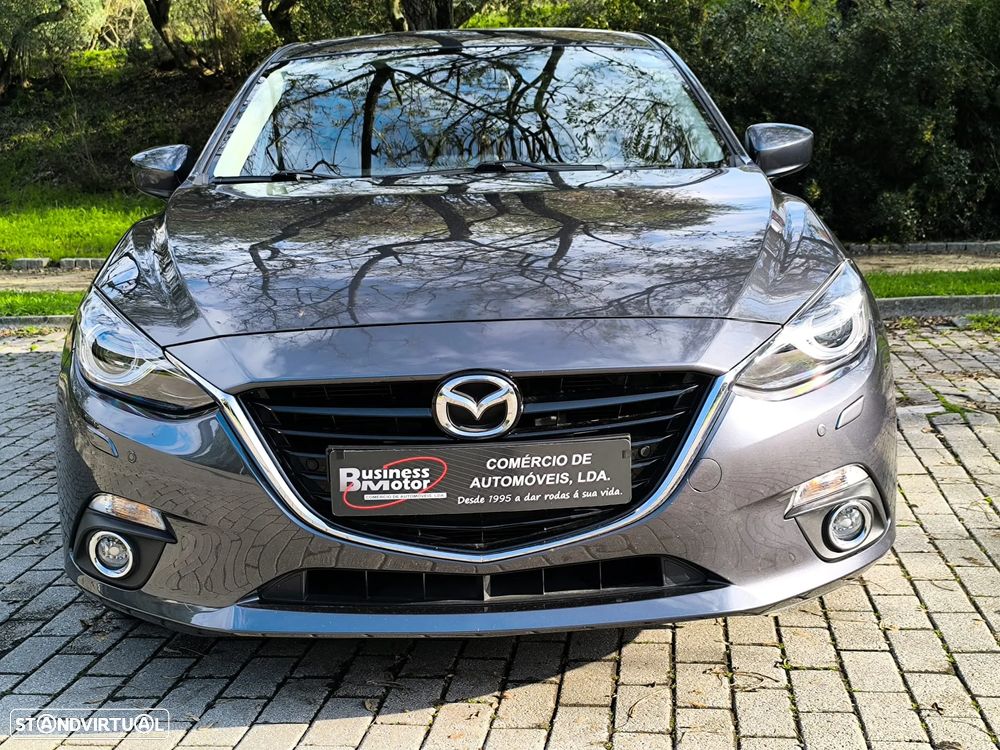 Mazda 3 Hatchback - 8
