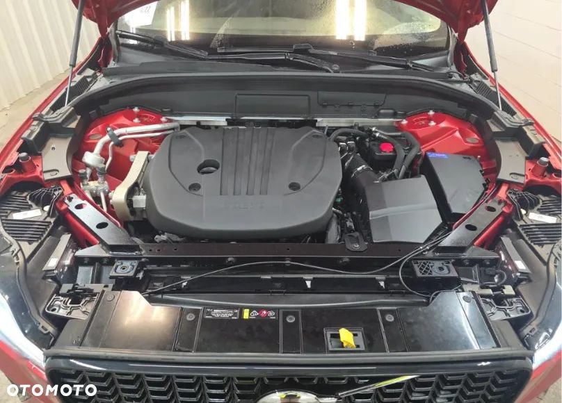 Volvo XC 60 B5 B AWD Plus Dark - 14