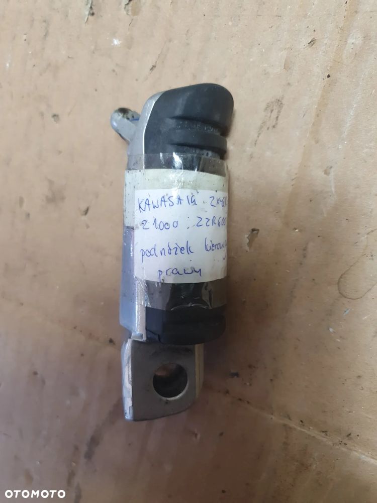 kawasaki zx6r zx9r z1000 Podnóżek kierowcy prawy - 2