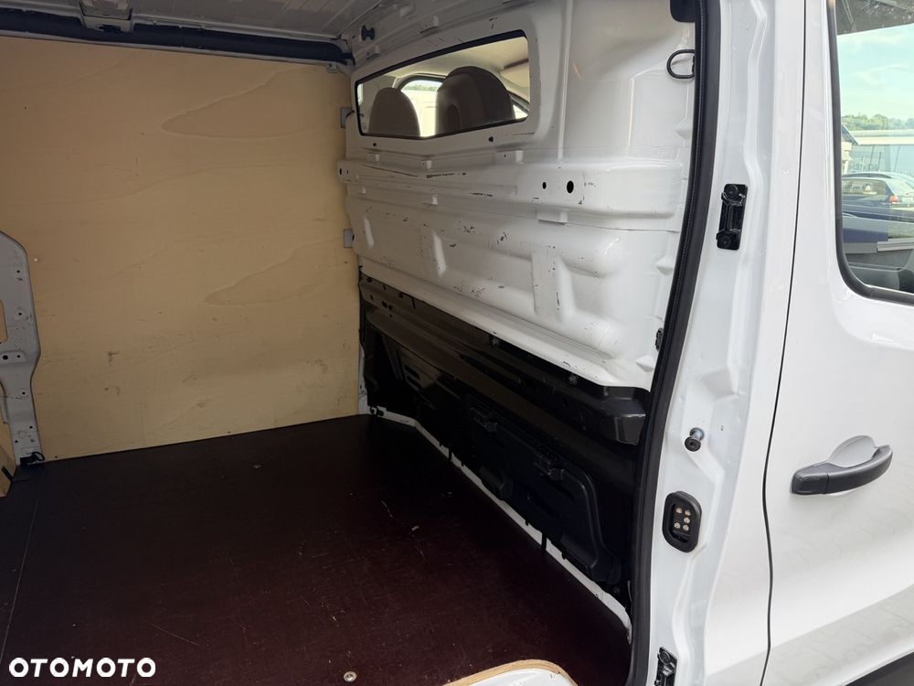 Renault Trafic - 17