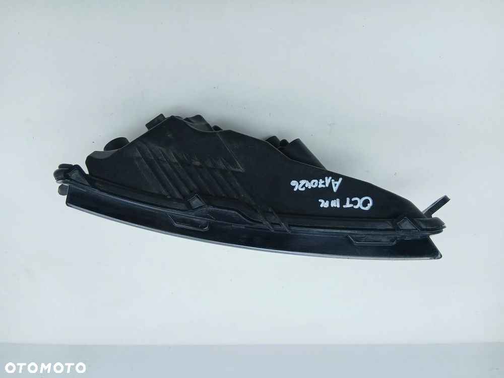 Halogen prawy SKODA OCTAVIA III FL LIFT 5e0941700F - 3