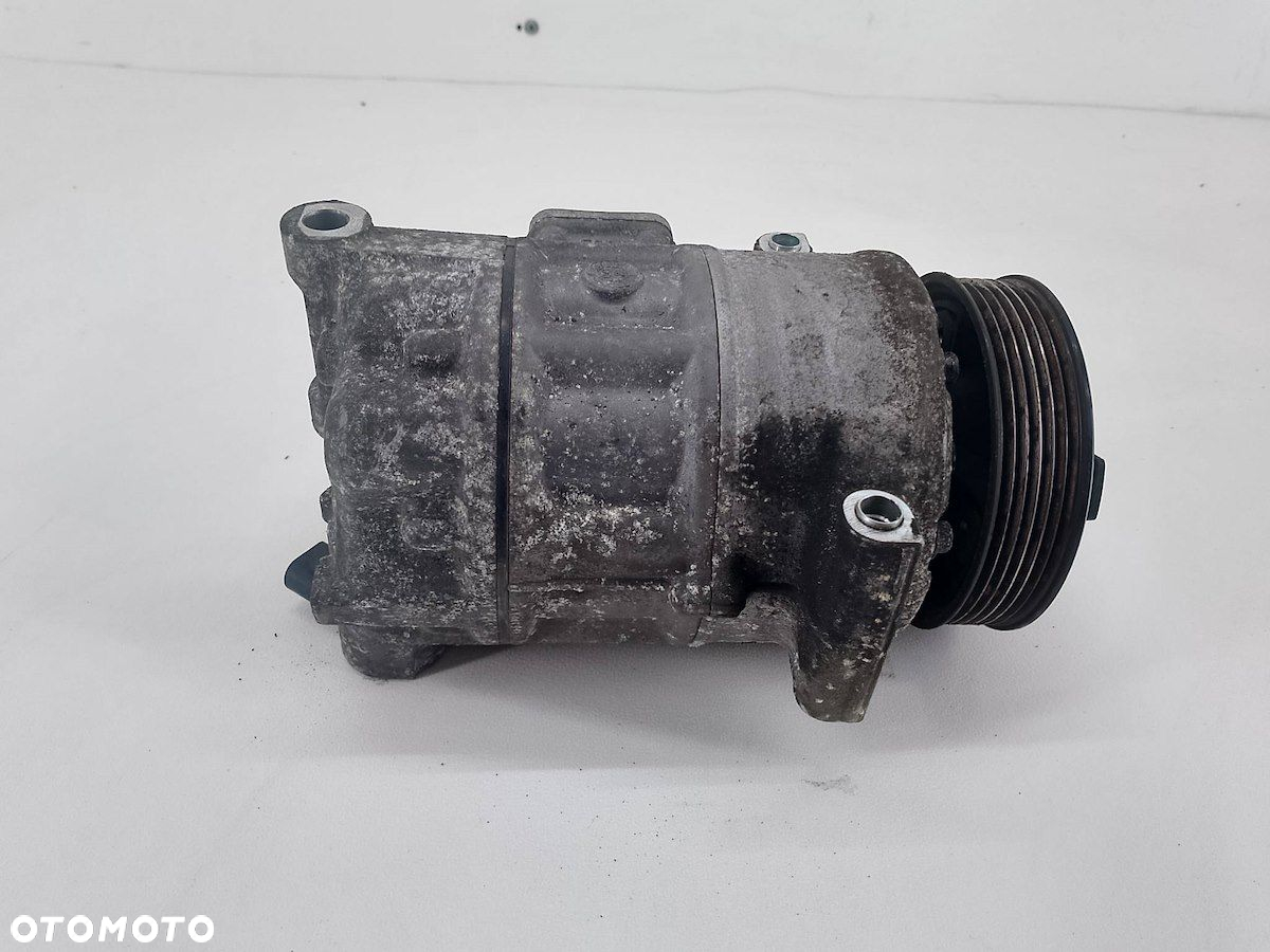 POMPA, SPRĘŻARKA KLIMATYZACJI VW PASSAT B6 1K0820803S PXE16 1.9 TDI - 4