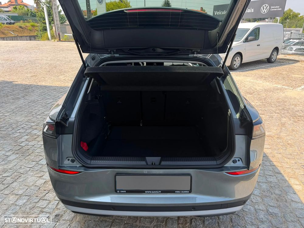 VW T-Roc 1.5 eTSI Style DSG - 19