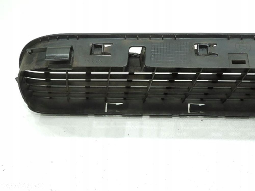 KRATKA MASKI PRAWA BMW X5 E53 - 5