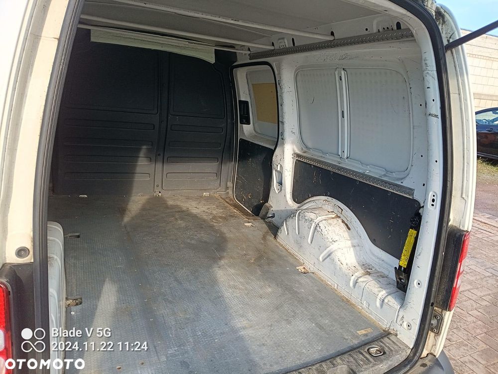 Volkswagen Caddy - 8