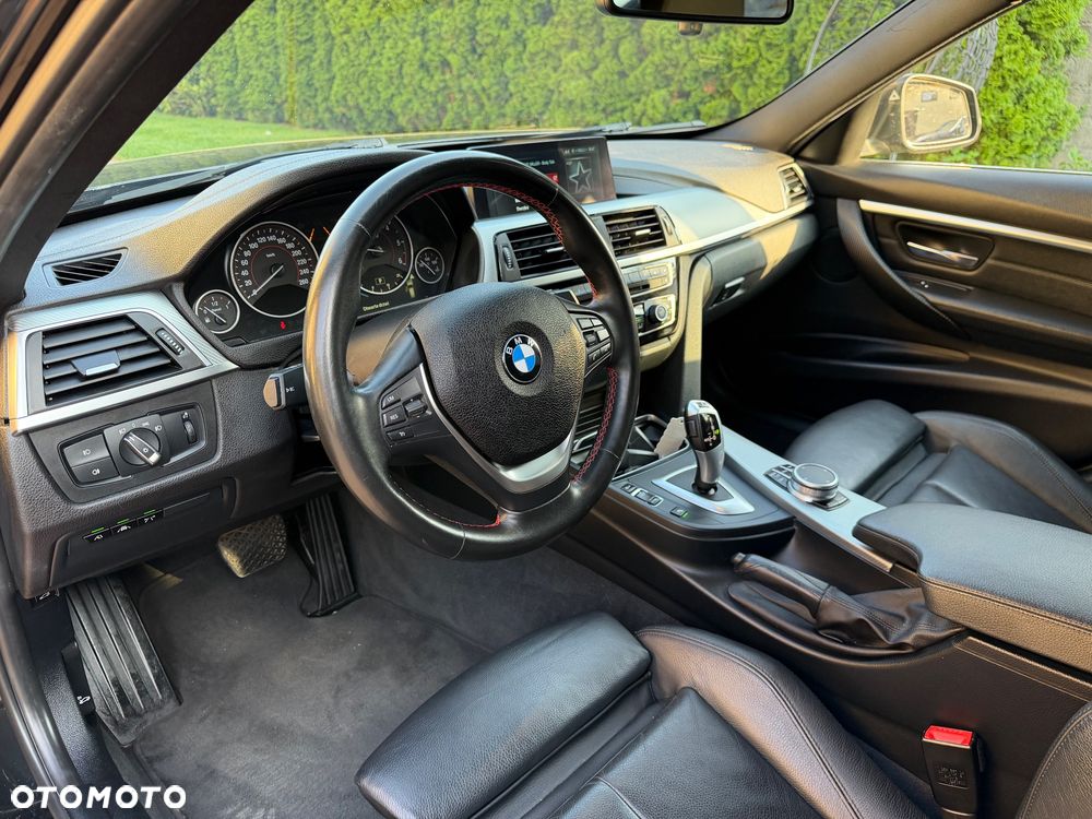 BMW Seria 3 320d Efficient Dynamics Edition Sport Line - 24