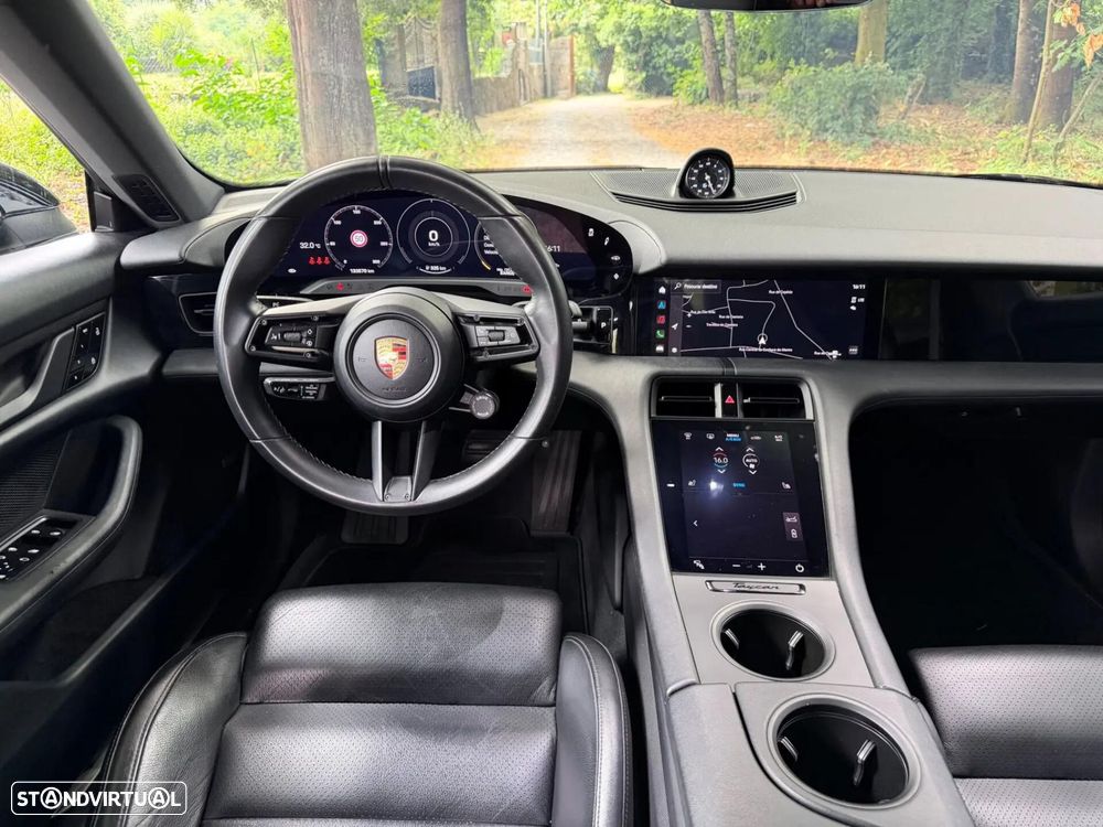 Porsche Taycan 4S Bateria Performance Plus - 18