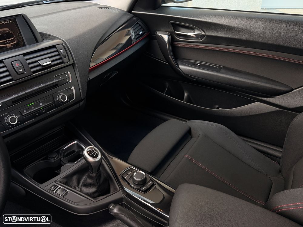 BMW 116 i Sport Line - 26