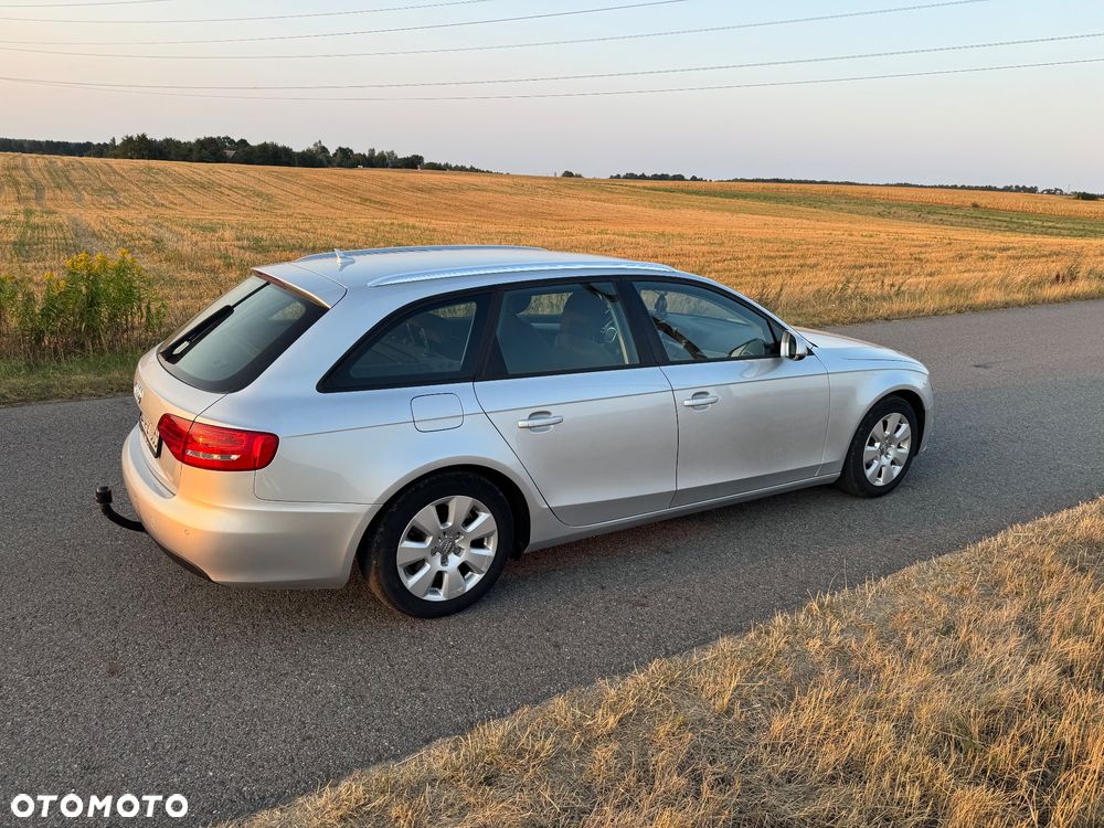 Audi A4 Avant 2.0 TDI ultra - 6
