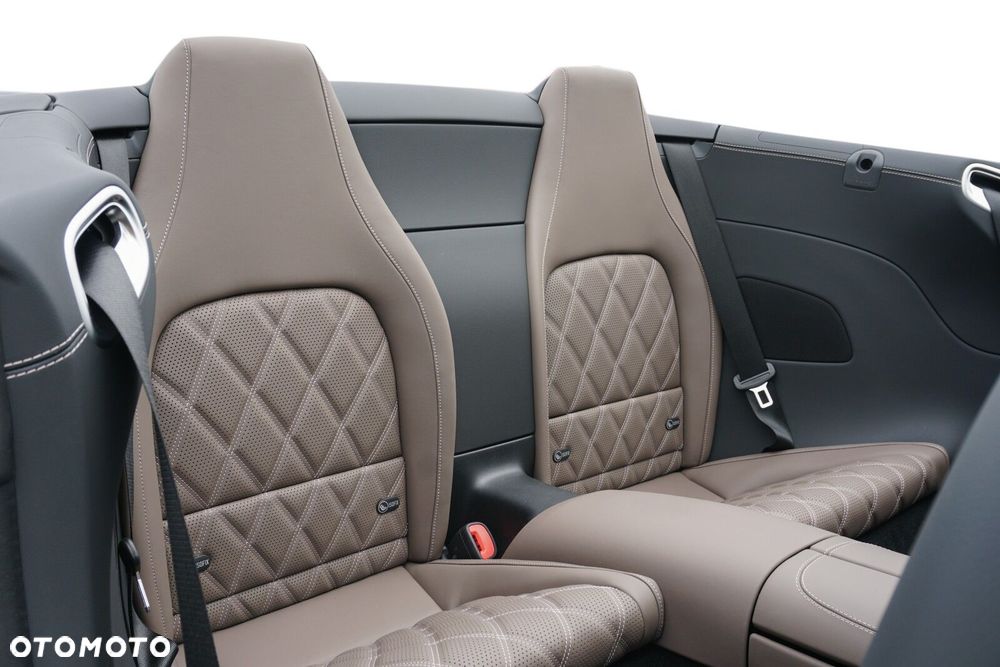 Mercedes-Benz SL AMG 63 4-Matic+ - 11