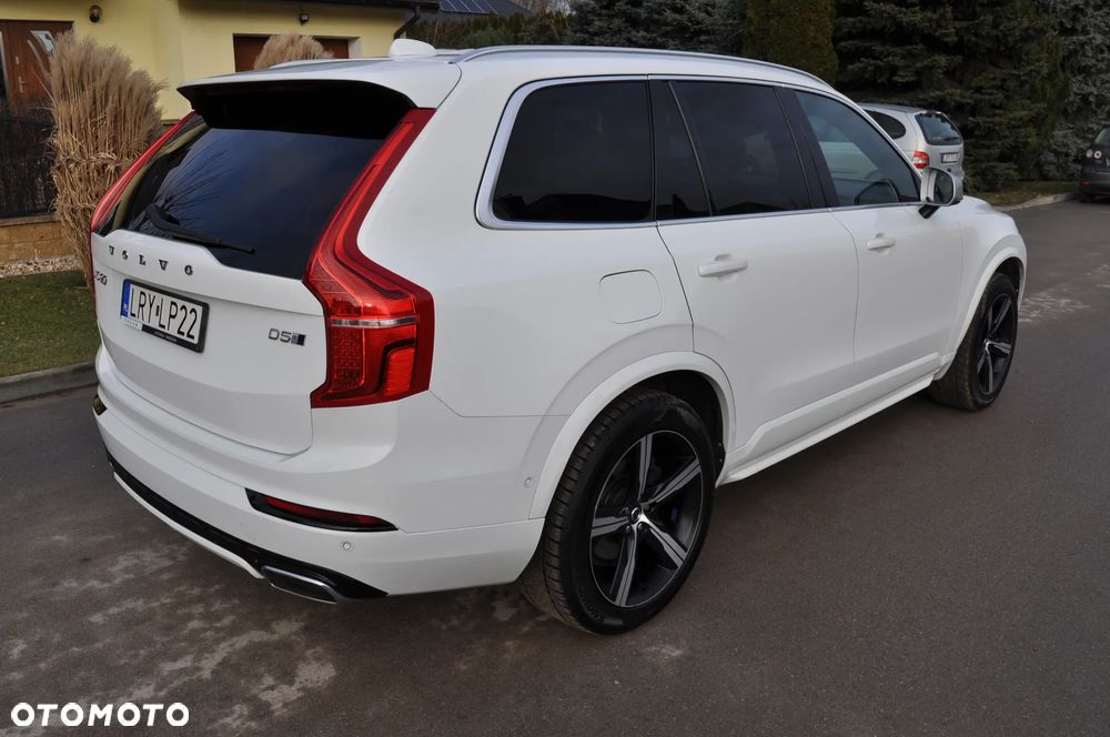 Volvo XC 90 D5 AWD R-Design - 10