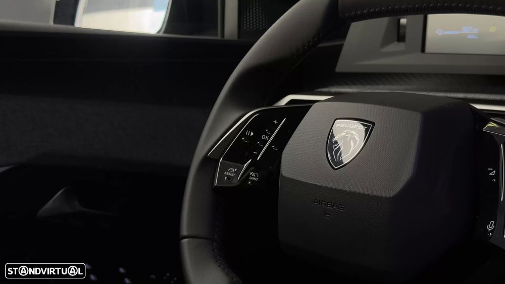 Peugeot 5008 1.2 Hybrid Allure e-DCS6 - 14