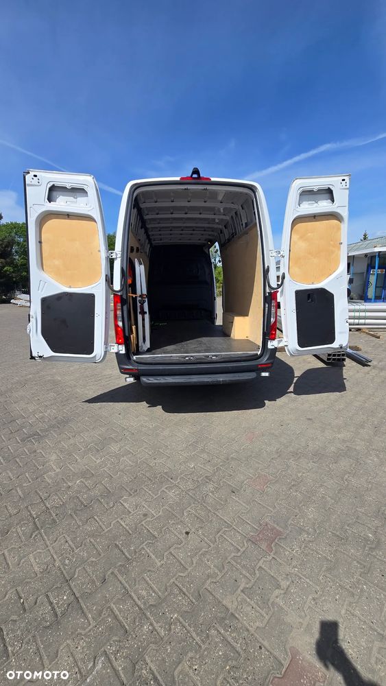 Mercedes-Benz Sprinter 316 - 18
