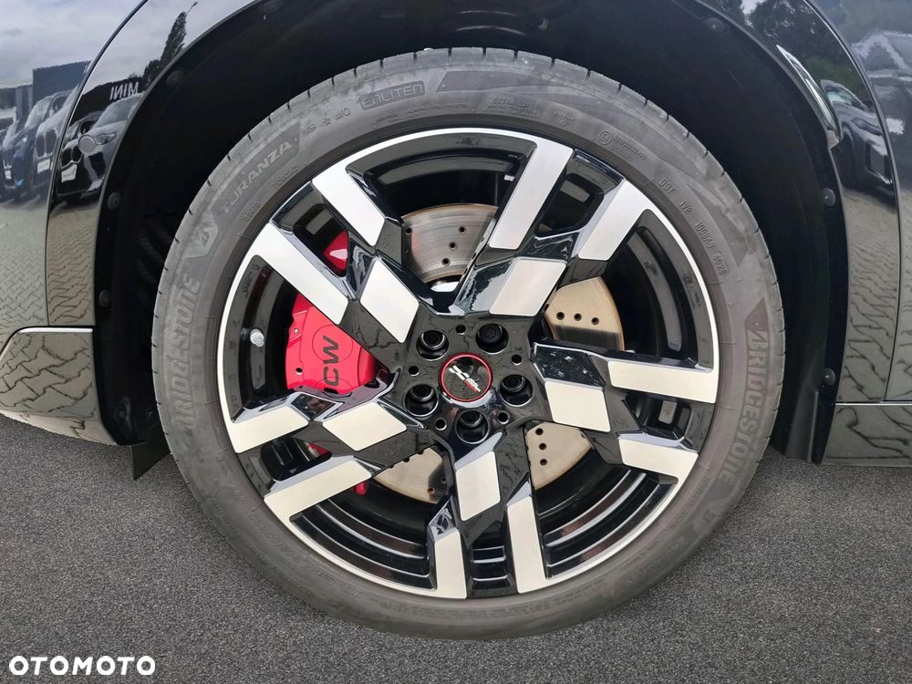MINI John Cooper Works 2025