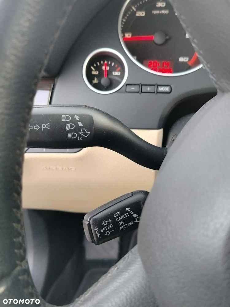 Seat Exeo 2.0 TDI DPF Multitronic - 18