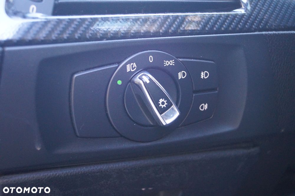 BMW Seria 3 320d - 19