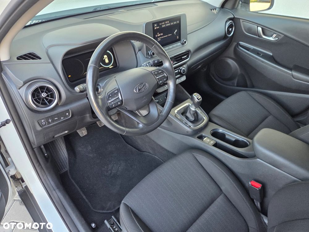 Hyundai Kona - 7