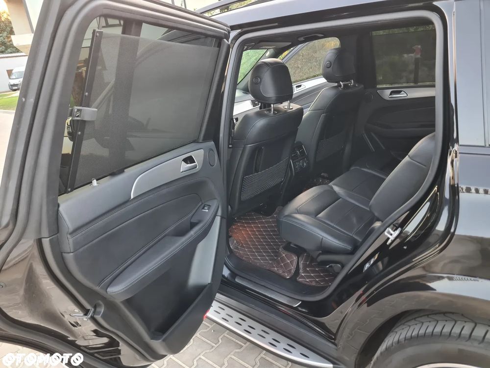Mercedes-Benz GLS 400 4-Matic - 23