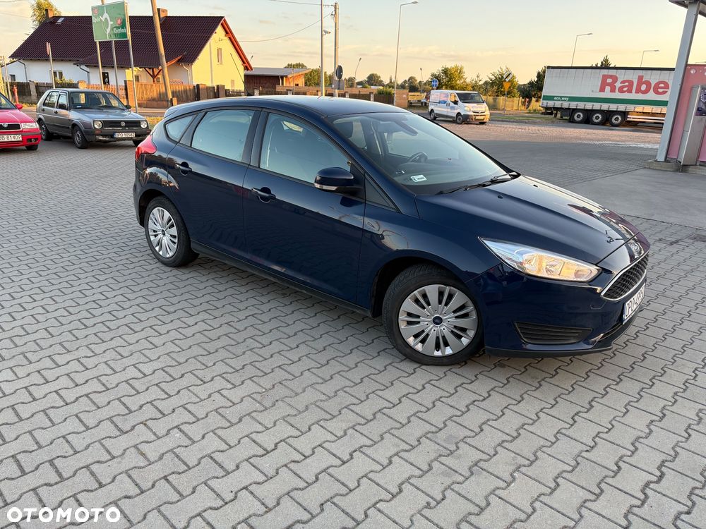 Ford Focus 1.0 EcoBoost Edition - 5