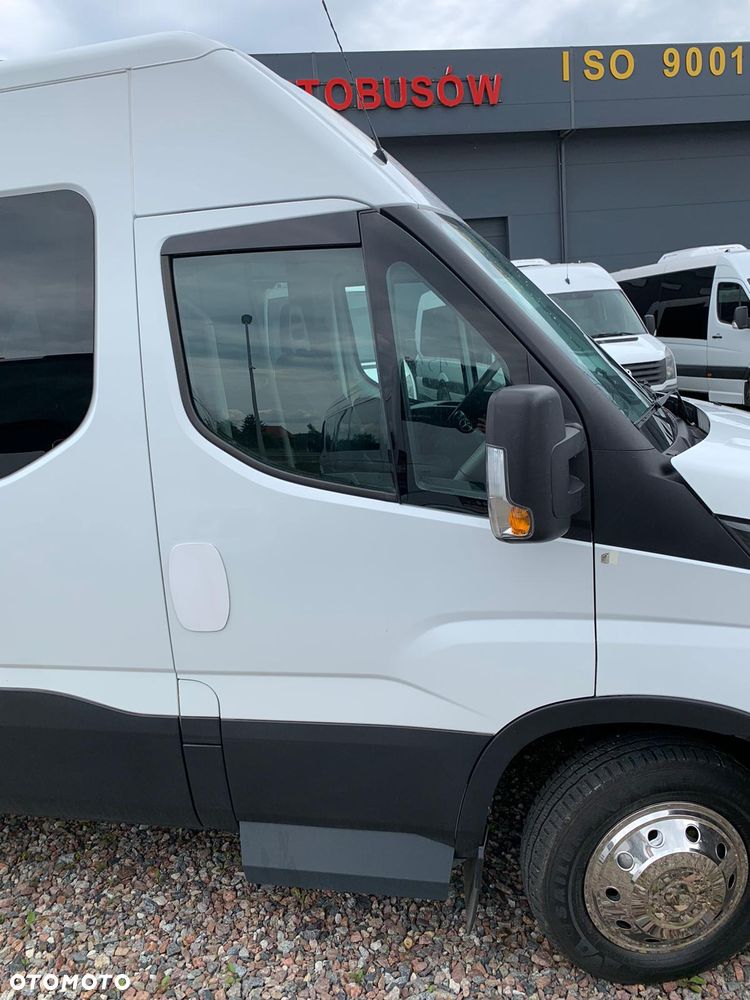 Iveco Daily - 21 miejsc - 4