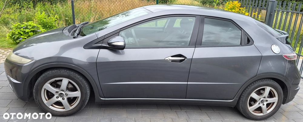 Honda Civic 1.8 Comfort - 2